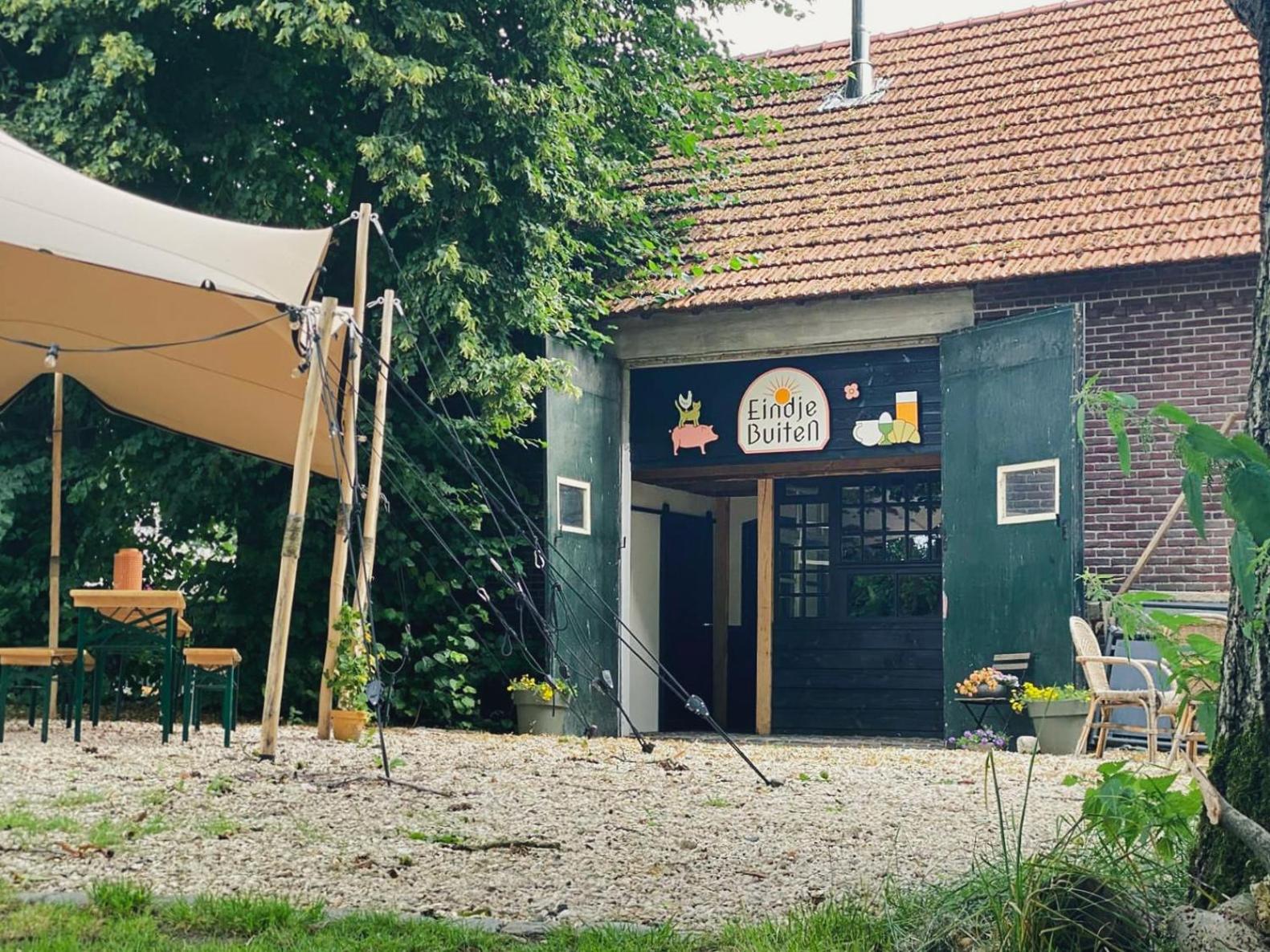 Bell Tent In Een Voedselbos Nederweert-Eind Exterior foto